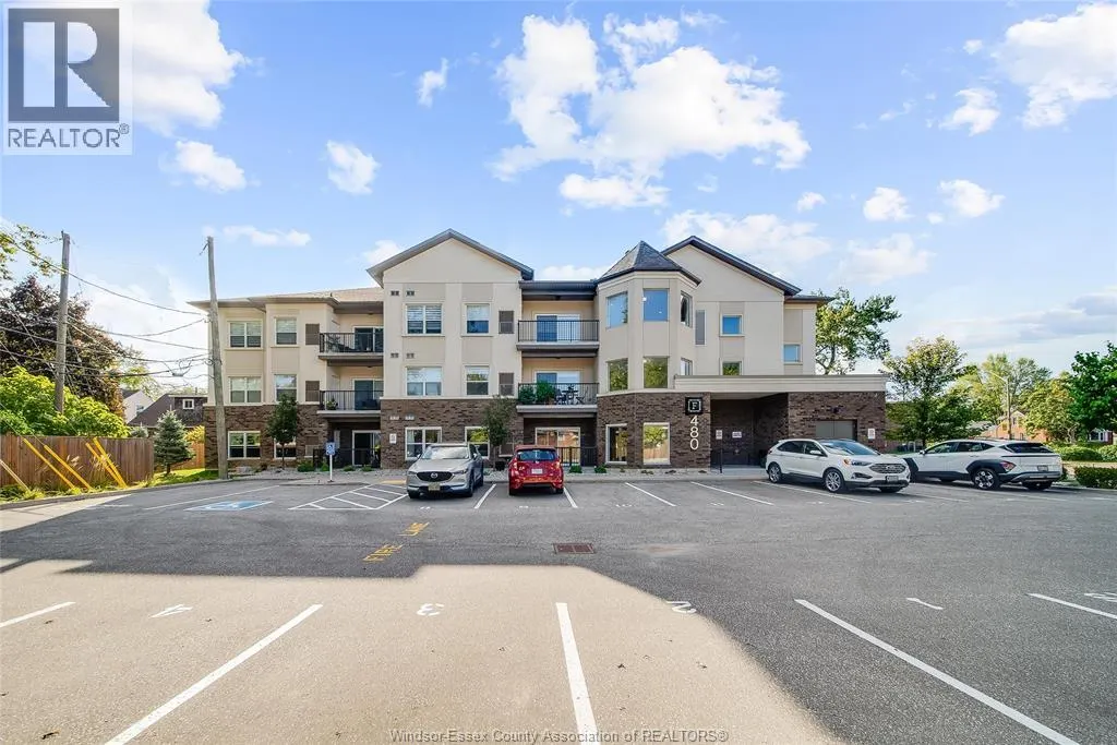 480 FAIRVIEW BLVD Unit# 105