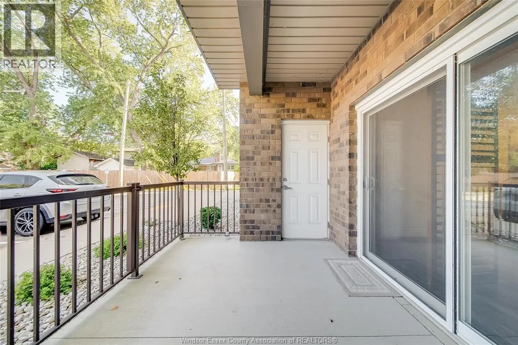 480 FAIRVIEW BLVD Unit# 105