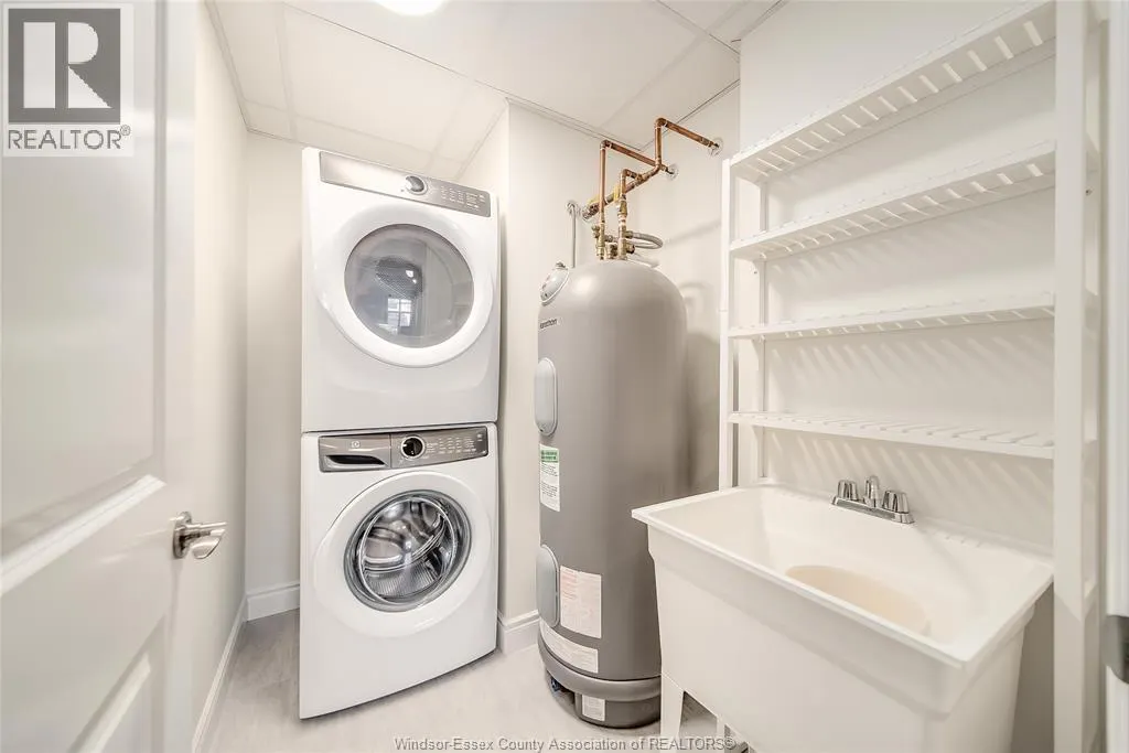 480 FAIRVIEW BLVD Unit# 105