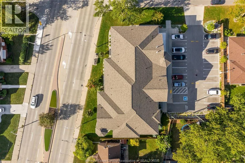 480 FAIRVIEW BLVD Unit# 105