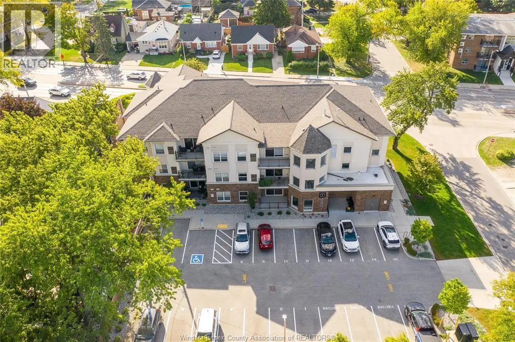 480 FAIRVIEW BLVD Unit# 105