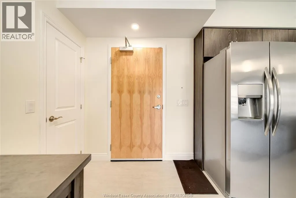 480 FAIRVIEW BLVD Unit# 105