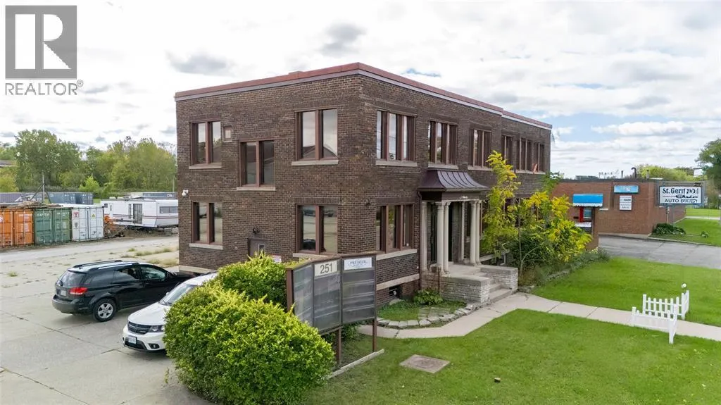 251 CAMPBELL STREET Unit# 4, #4