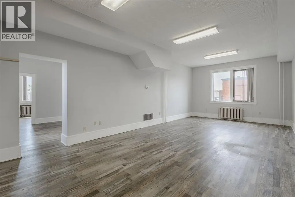 251 CAMPBELL STREET Unit# 4, #4