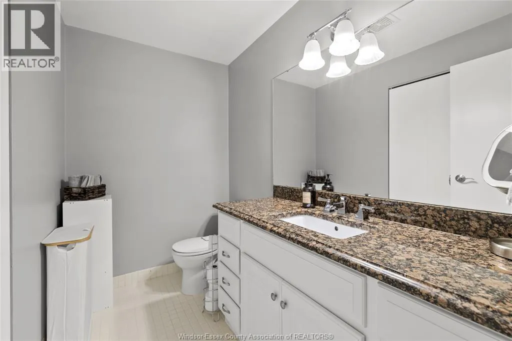 3663 RIVERSIDE DRIVE Unit# 904