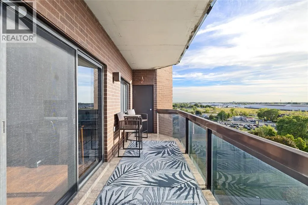 3663 RIVERSIDE DRIVE Unit# 904