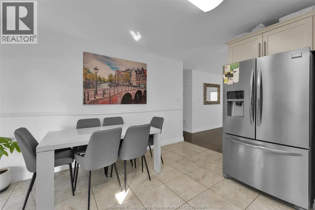 3921 ZANZIBAR CRESCENT