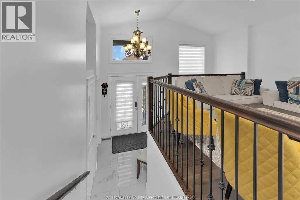 3921 ZANZIBAR CRESCENT