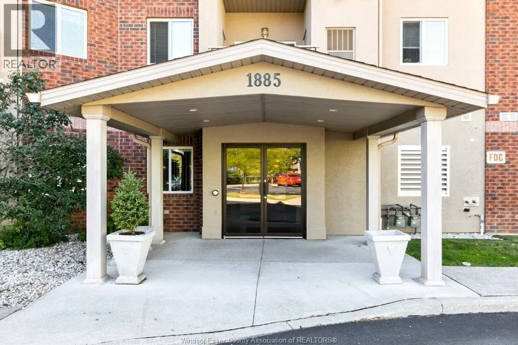 1885 WESTVIEW PARK Unit# 108