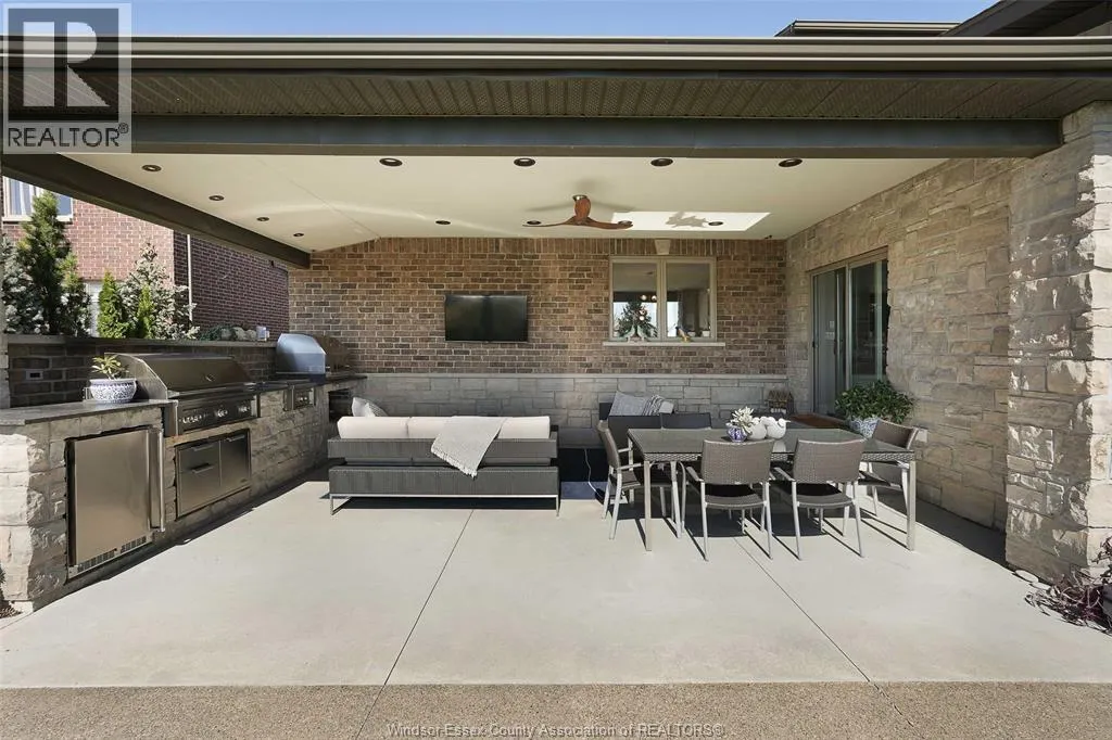4076 ST. FRANCIS