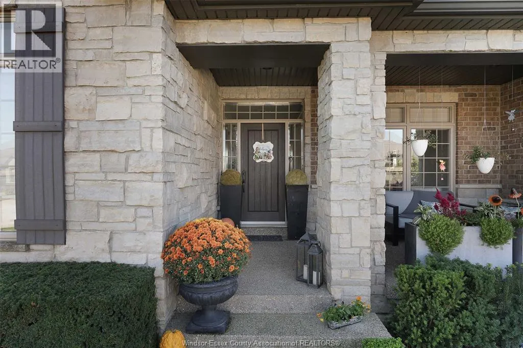4076 ST. FRANCIS