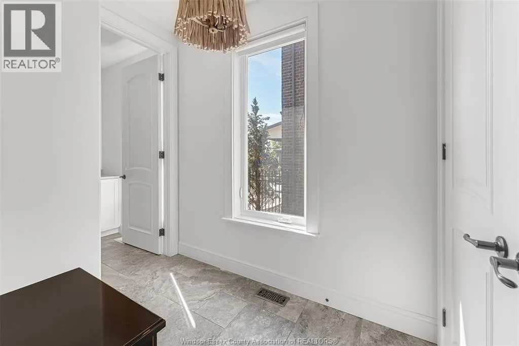 4076 ST. FRANCIS
