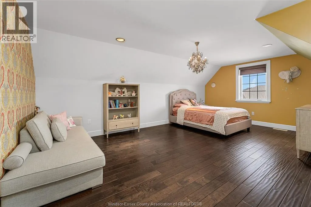 4076 ST. FRANCIS