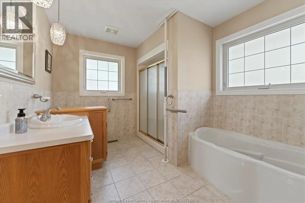 8270 Malden Colchester South Townline