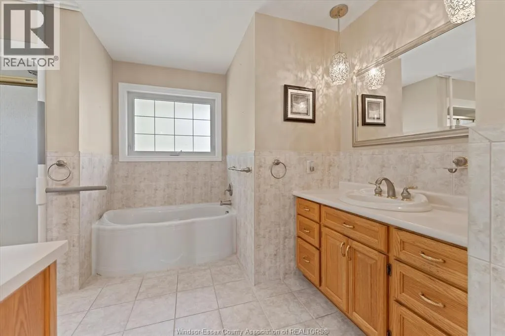 8270 Malden Colchester South Townline