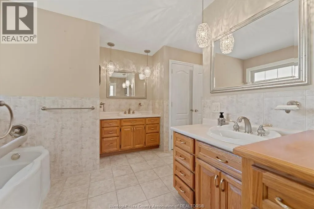8270 Malden Colchester South Townline