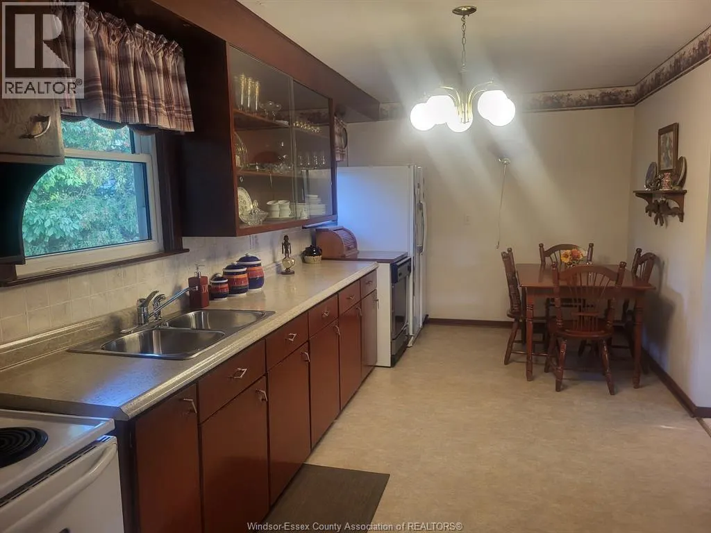 179 GOSFIELD TOWNLINE EAST