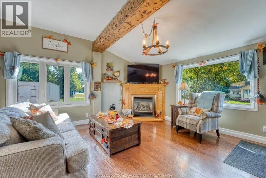49 RIVERVIEW