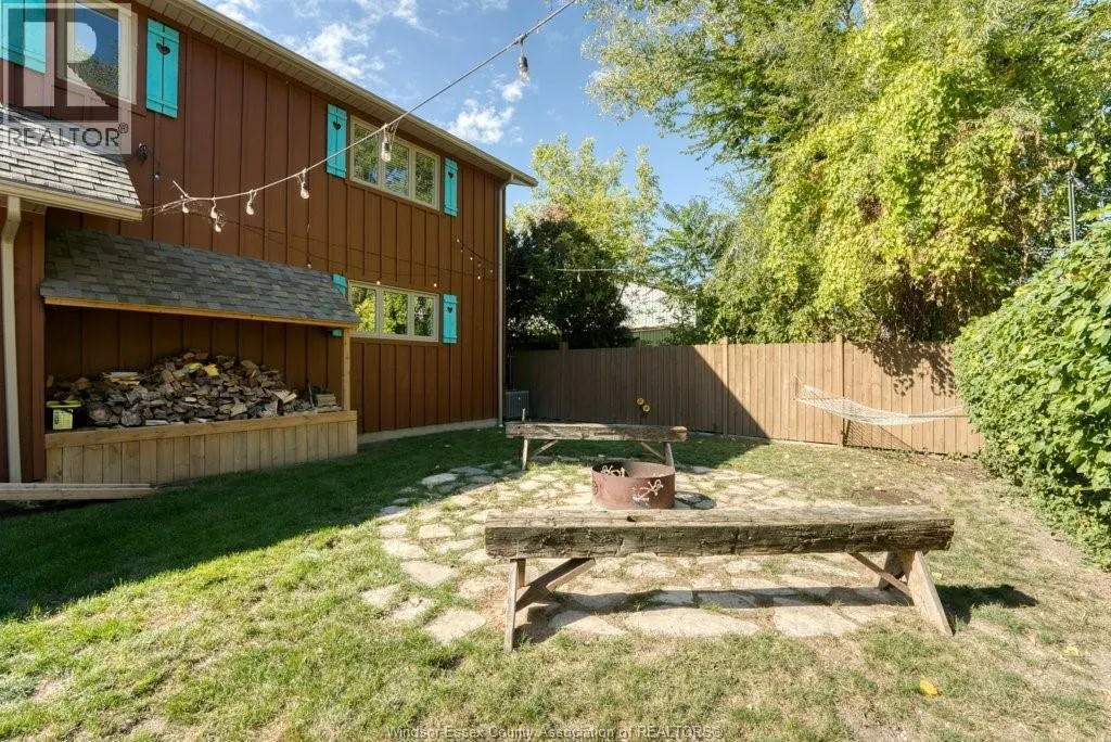 49 RIVERVIEW