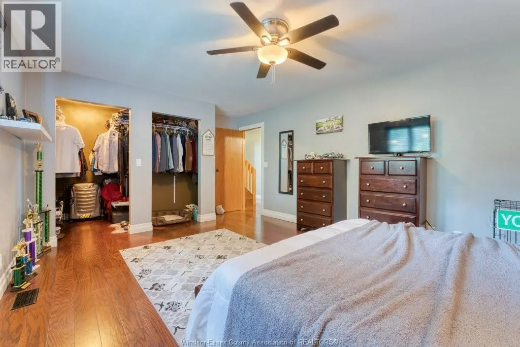 49 RIVERVIEW