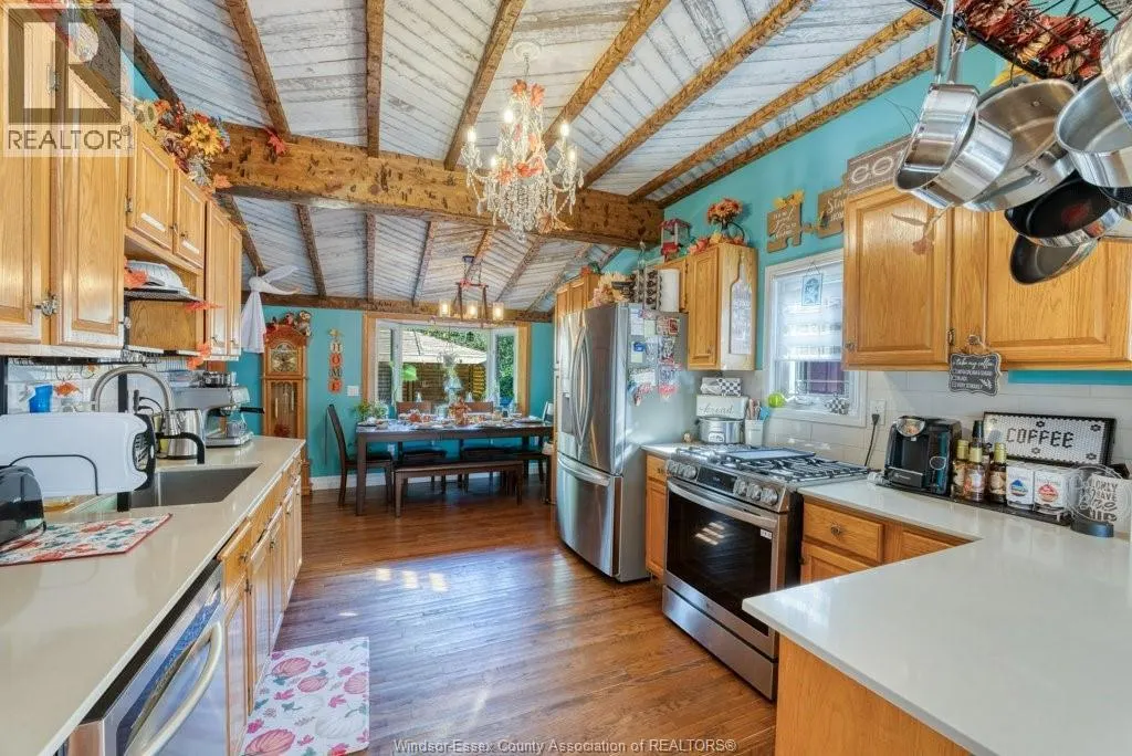 49 RIVERVIEW