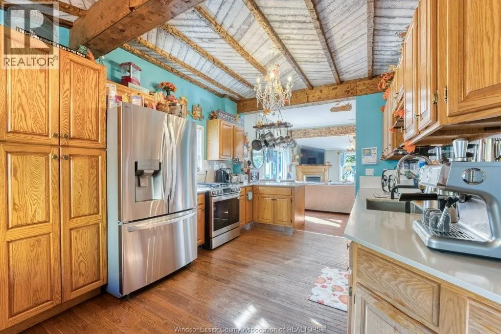 49 RIVERVIEW