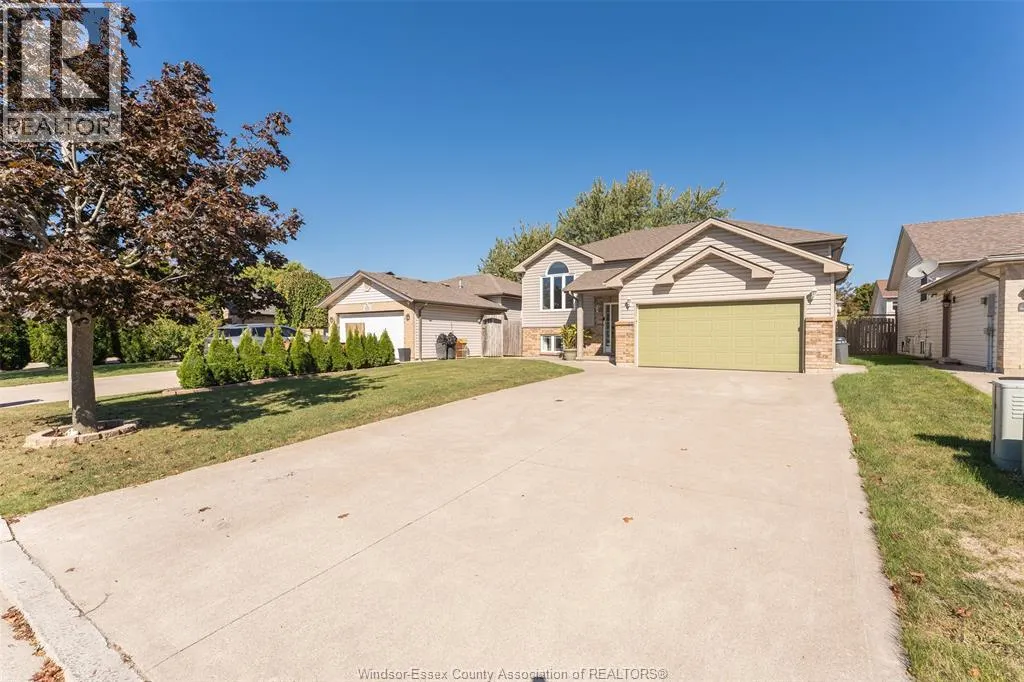 10 Hainer COURT