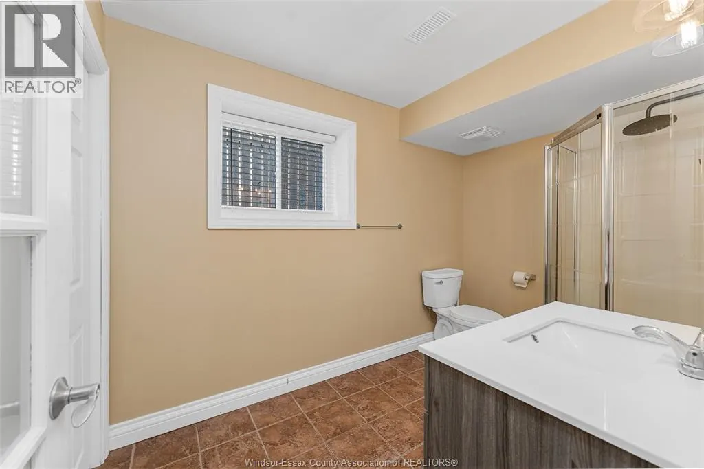 10 Hainer COURT
