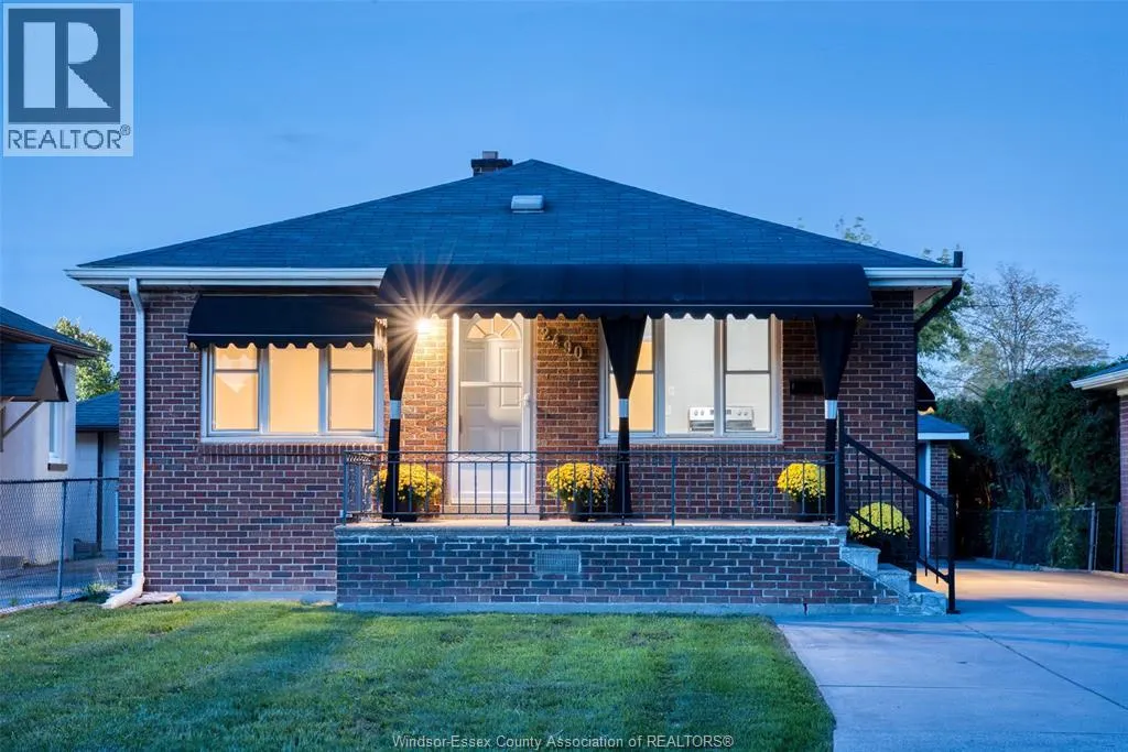 2490 Meldrum ROAD