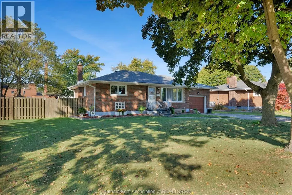 11 Highland DRIVE