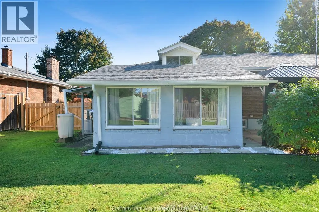 11 Highland DRIVE