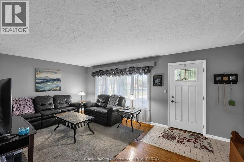 11 Highland DRIVE