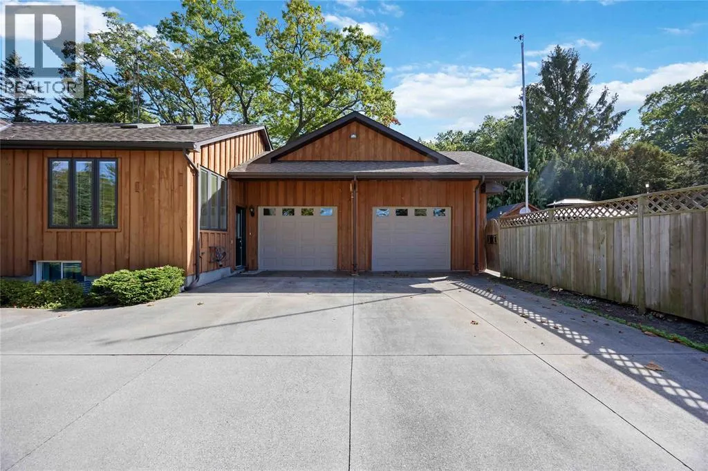 1311 Lakeshore ROAD