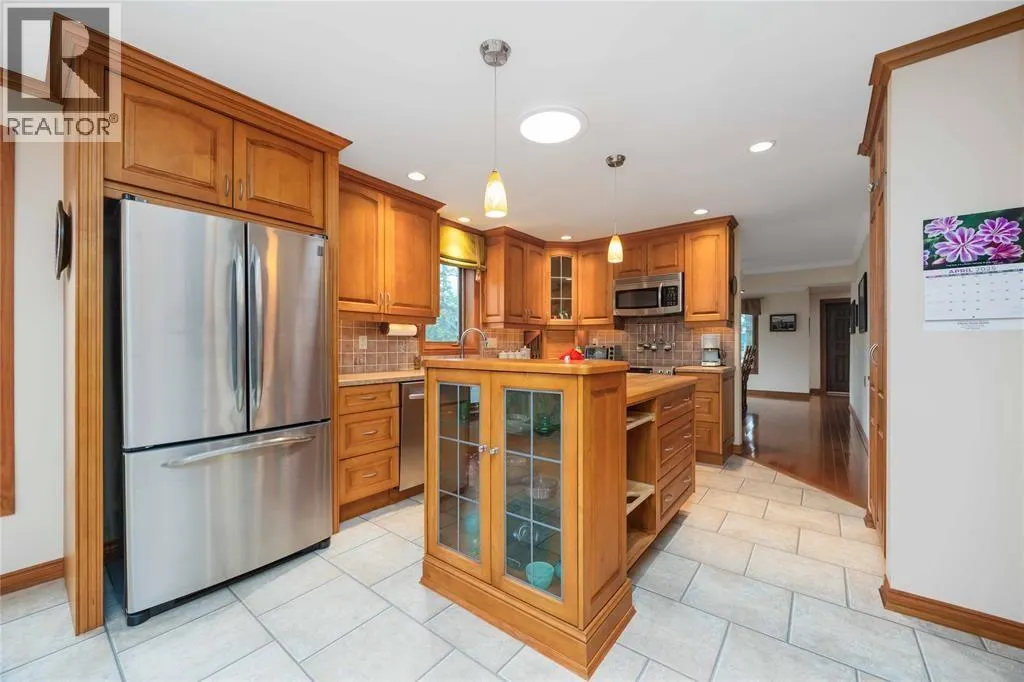 1311 Lakeshore ROAD