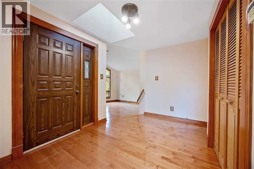 1311 Lakeshore ROAD
