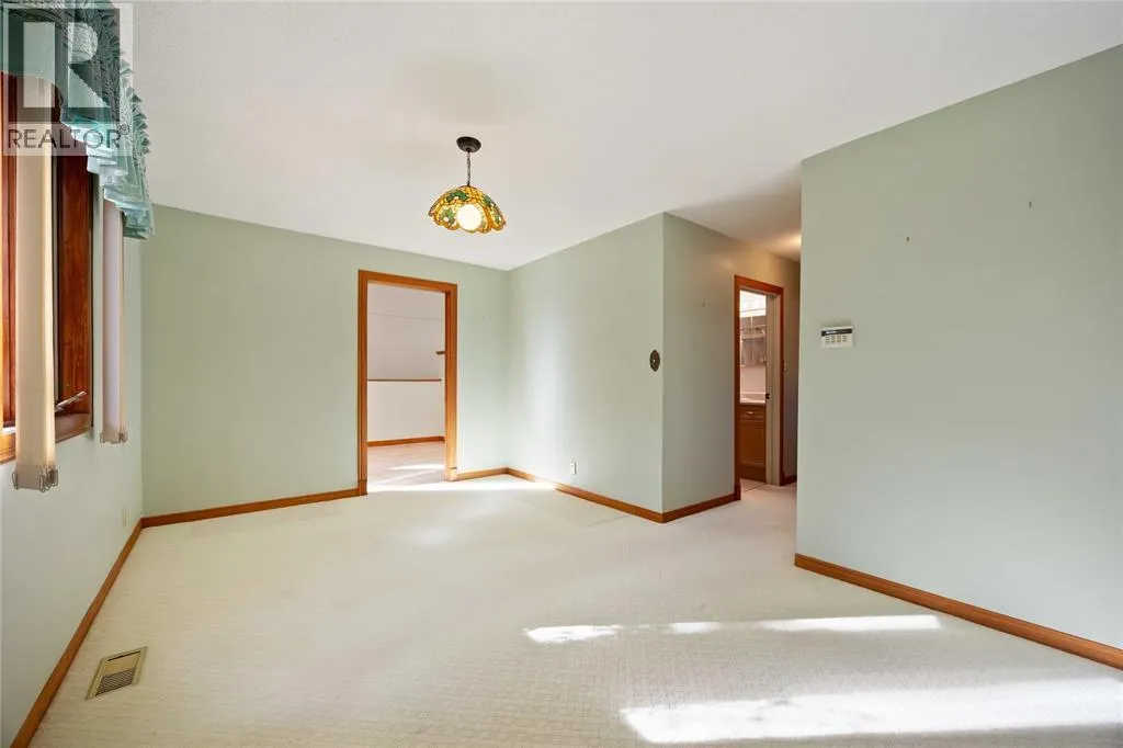 1311 Lakeshore ROAD