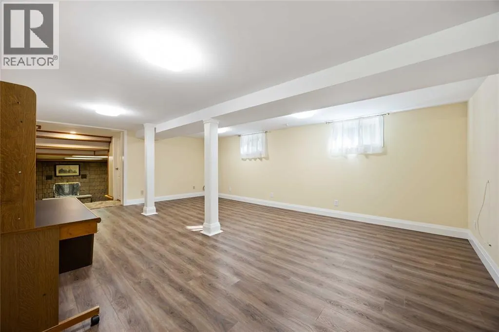 1311 Lakeshore ROAD