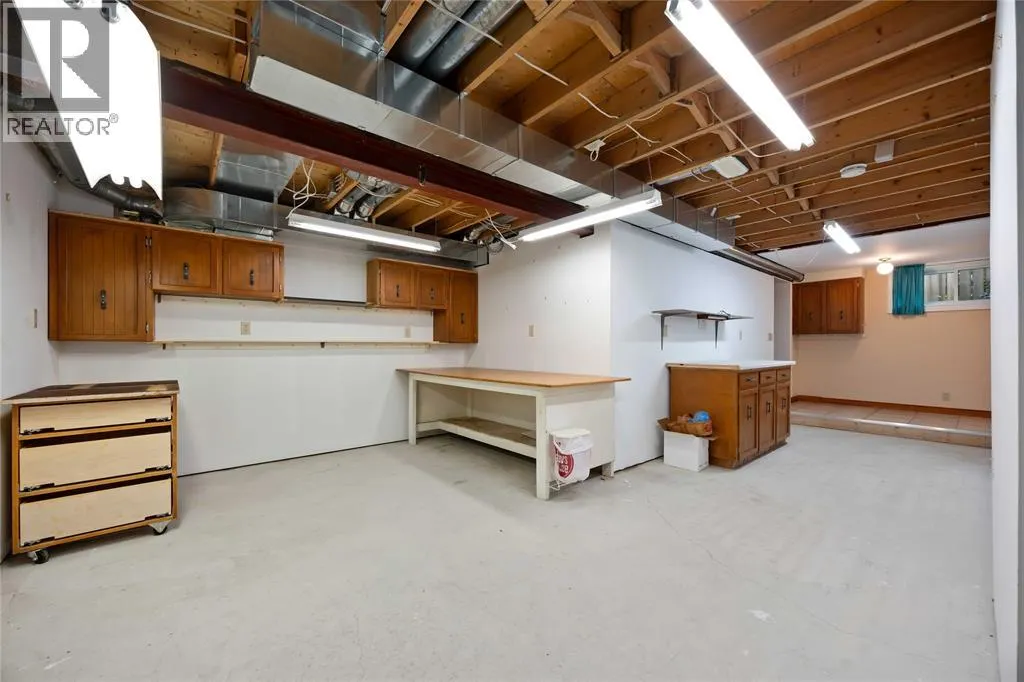 1311 Lakeshore ROAD