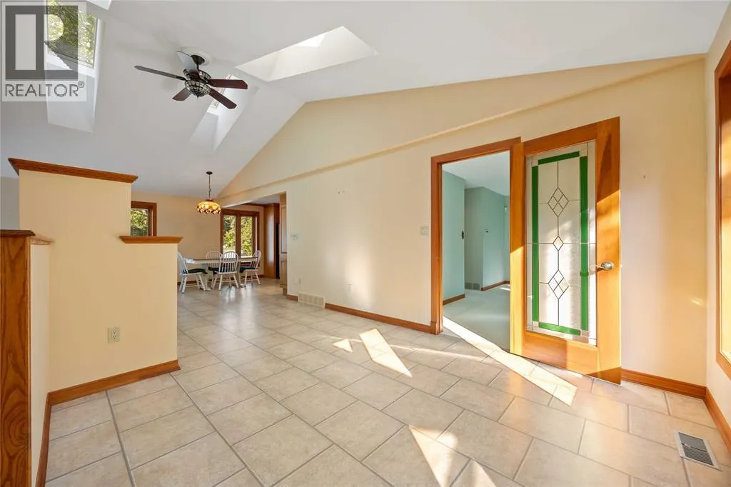 1311 Lakeshore ROAD