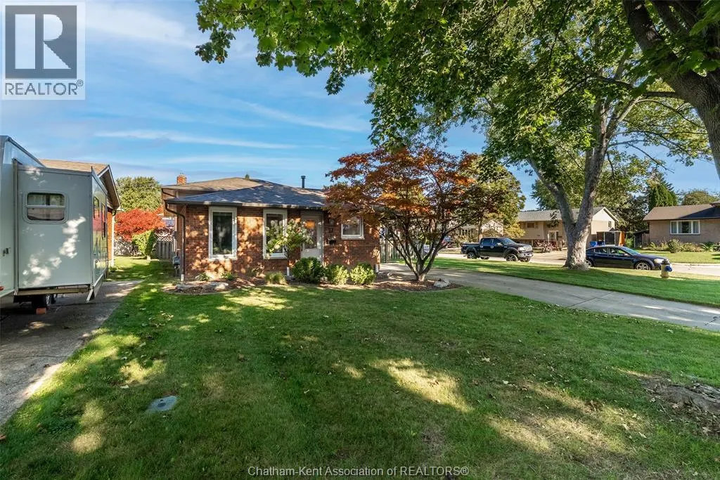21 Thornhill CRESCENT