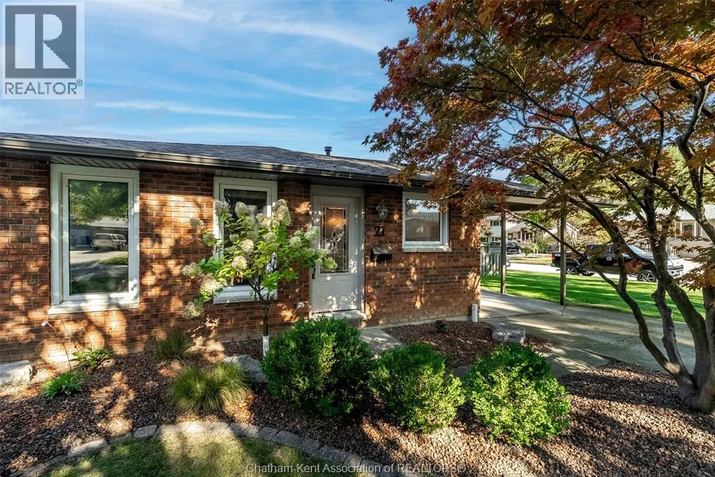 21 Thornhill CRESCENT