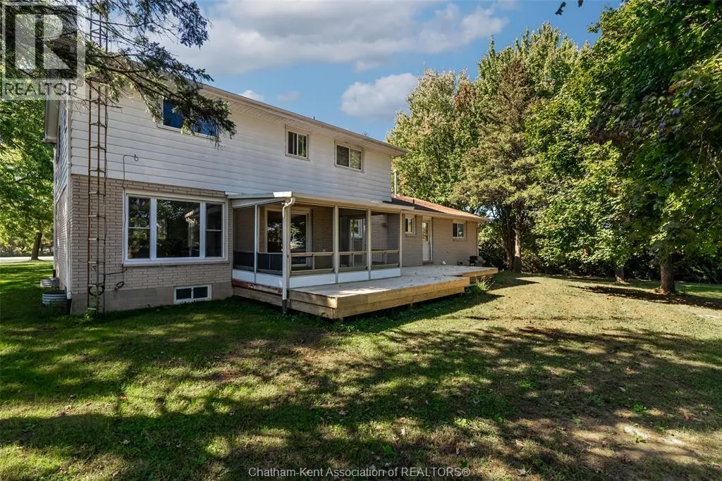 20701 Victoria ROAD
