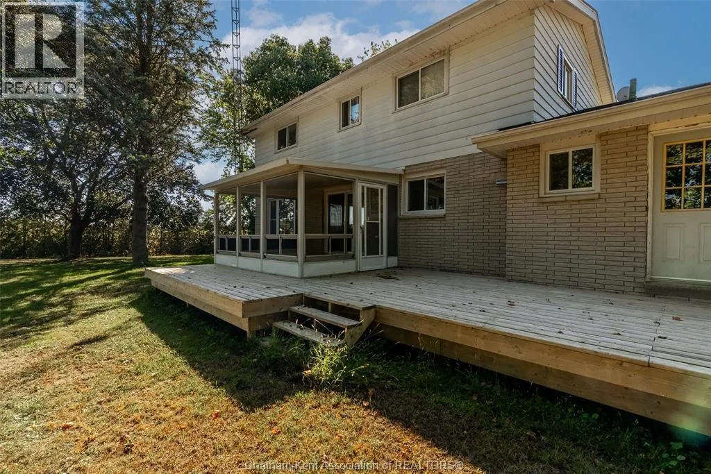 20701 Victoria ROAD