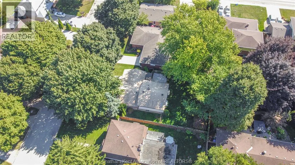 110 CRYSTAL DRIVE