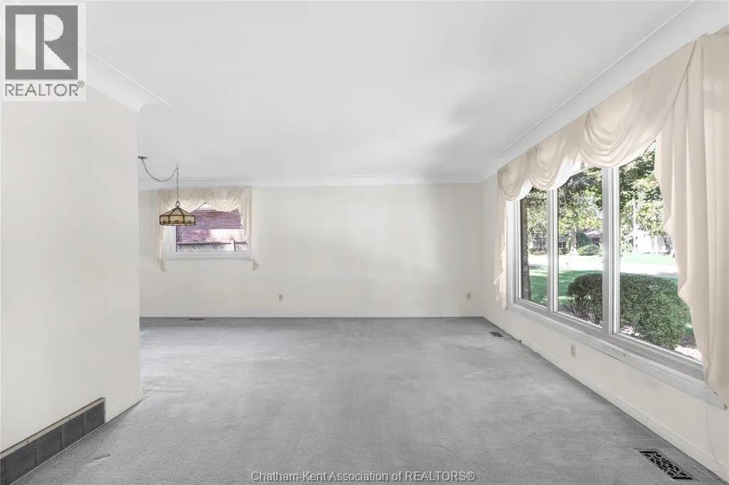 110 CRYSTAL DRIVE