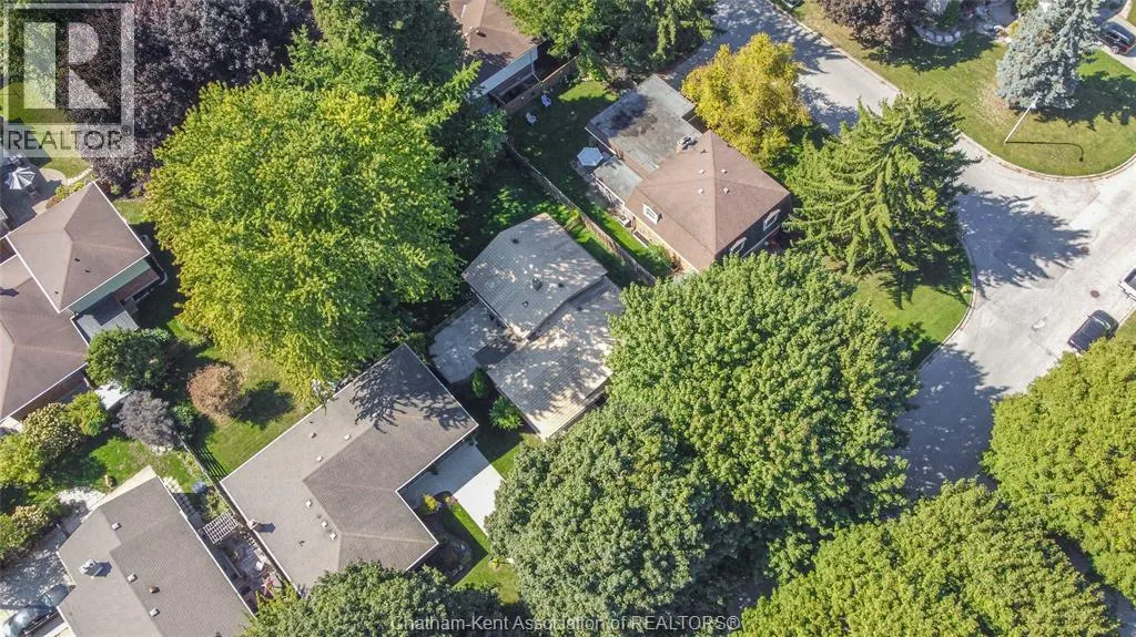 110 CRYSTAL DRIVE