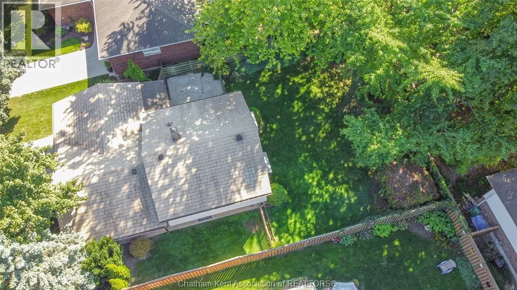 110 CRYSTAL DRIVE