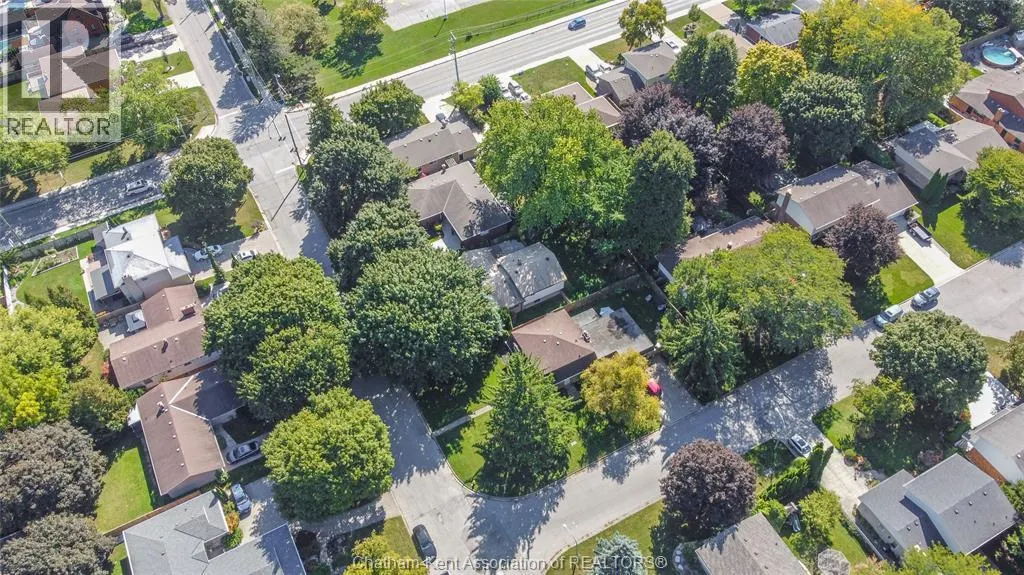 110 CRYSTAL DRIVE