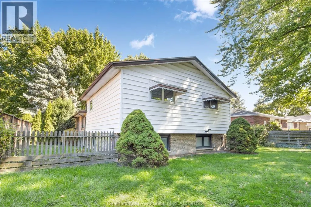 110 CRYSTAL DRIVE
