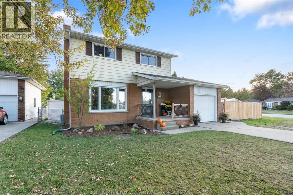 346 Maidstone AVENUE East